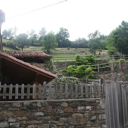 Casa Rural La Xiarapina Serrapio Екстериор снимка